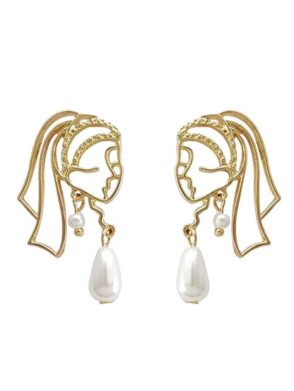 GIRL WITH THE PEARL EARRINGS