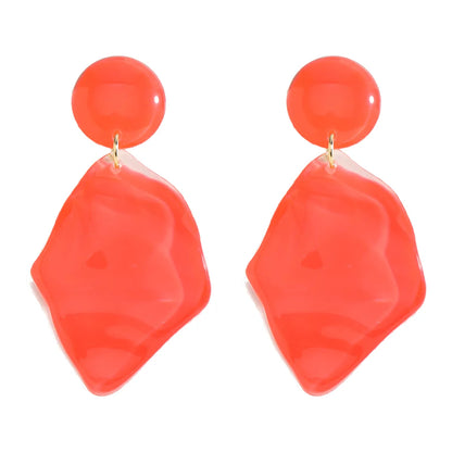WAVY RESIN EARRINGS