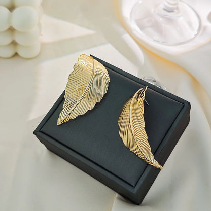 GOLD LEAF EARRINGS