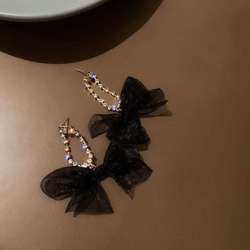 KNOT TODAY BOW EARRINGS