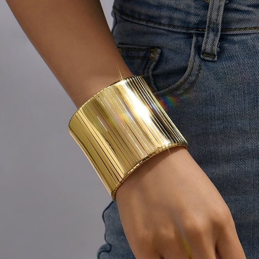 CUFF IT BRACELET